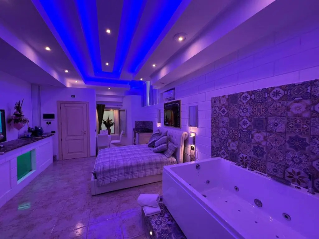 GianLuis Luxury Suites