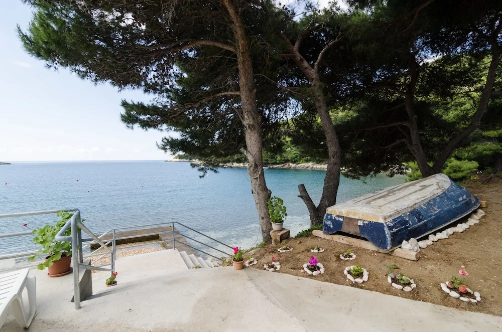 Apartments Franka Saplunara