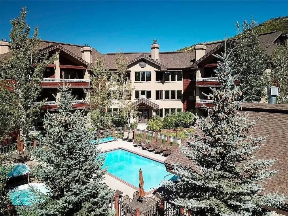 Al4305 Top Floor Residence - Beautiful Views! Winter Specials