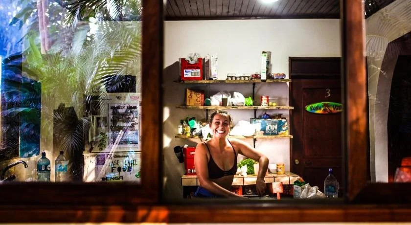 Tamarindo Backpackers