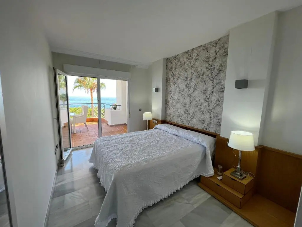 MI CAPRICHO, Beach Front Apartment P.14 3ºB