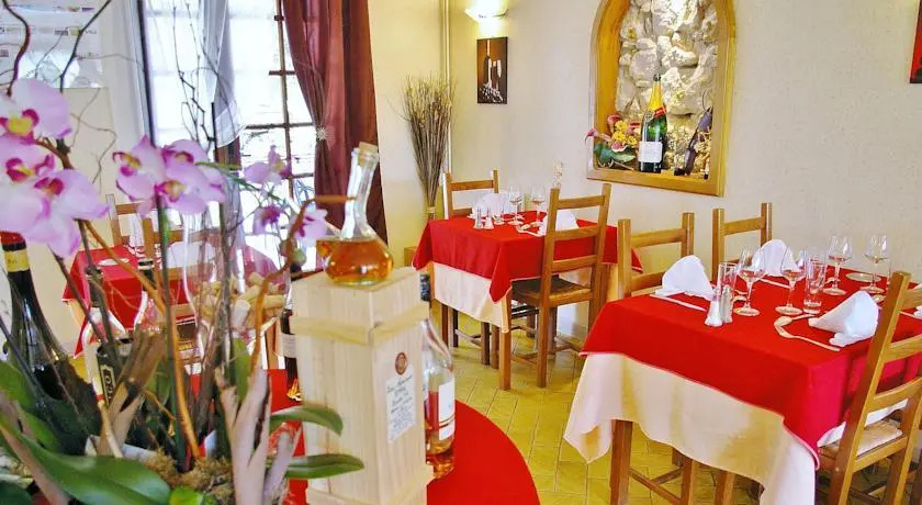 Logis Lauberge Du Brulhois