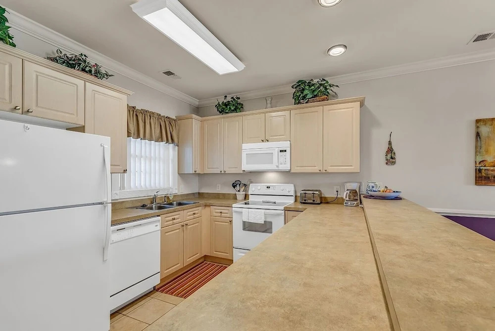 4809 Luster Leaf Circle Magnolia Pointe 202 2br 2ba 2 Bedroom Condo by RedAwning