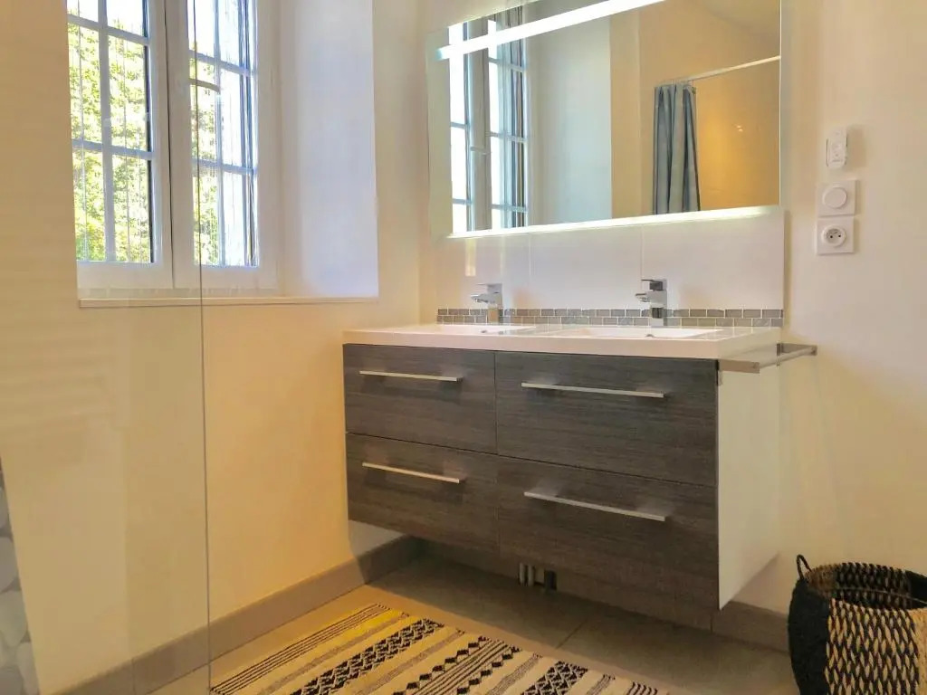 Appartement T2, vue lac, tout confort
