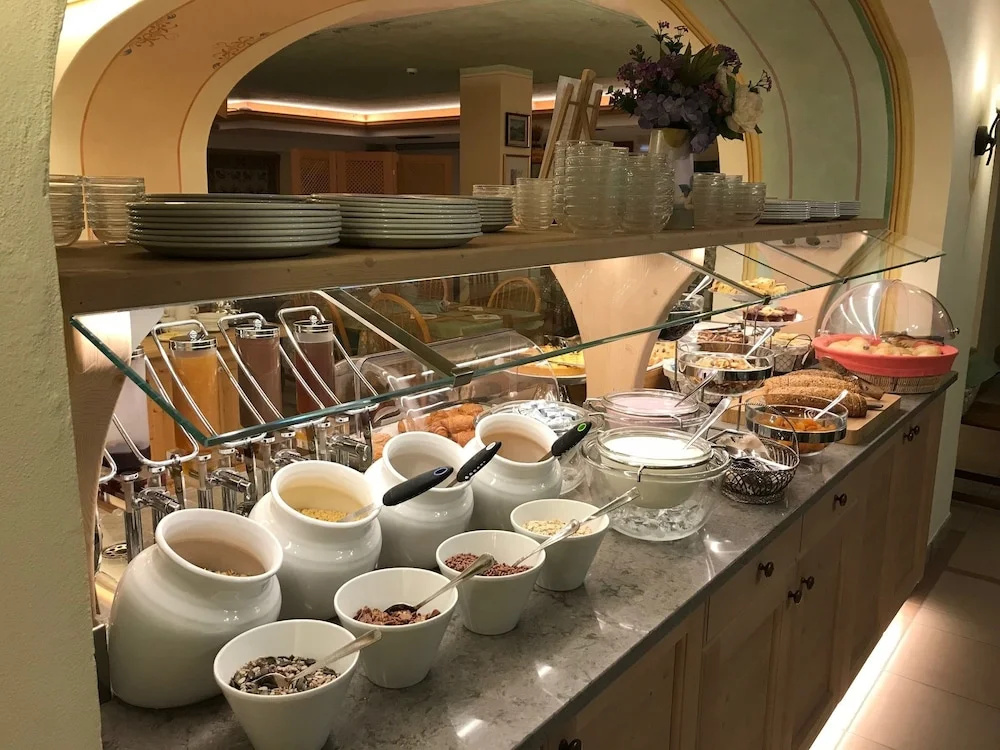 Alledolomiti Boutique Lake Hotel