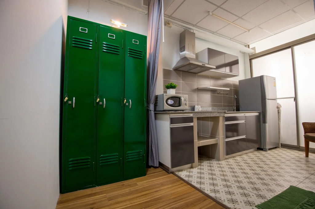 Victory Park Hostel - Maya Hostel