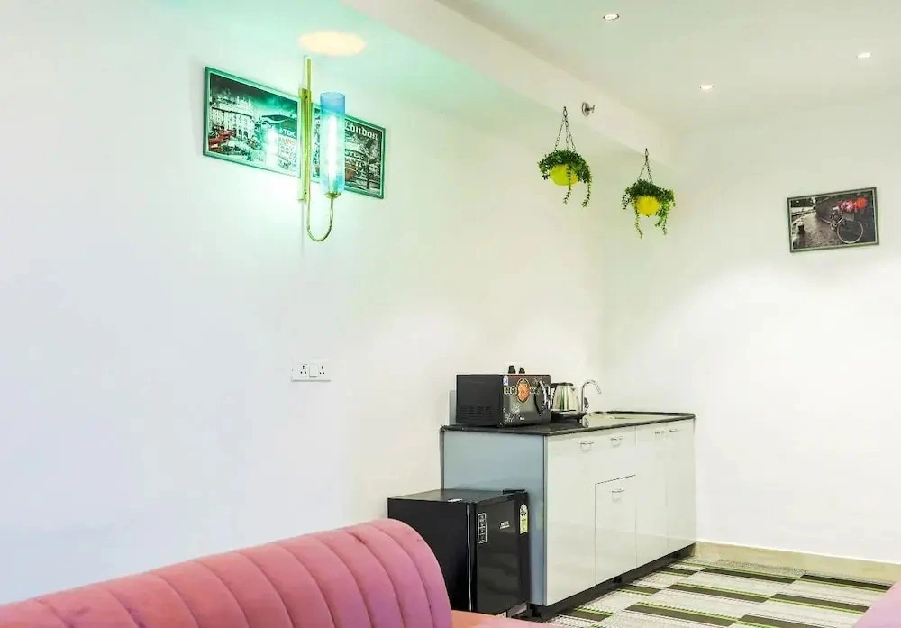 Hotel Nimantrana
