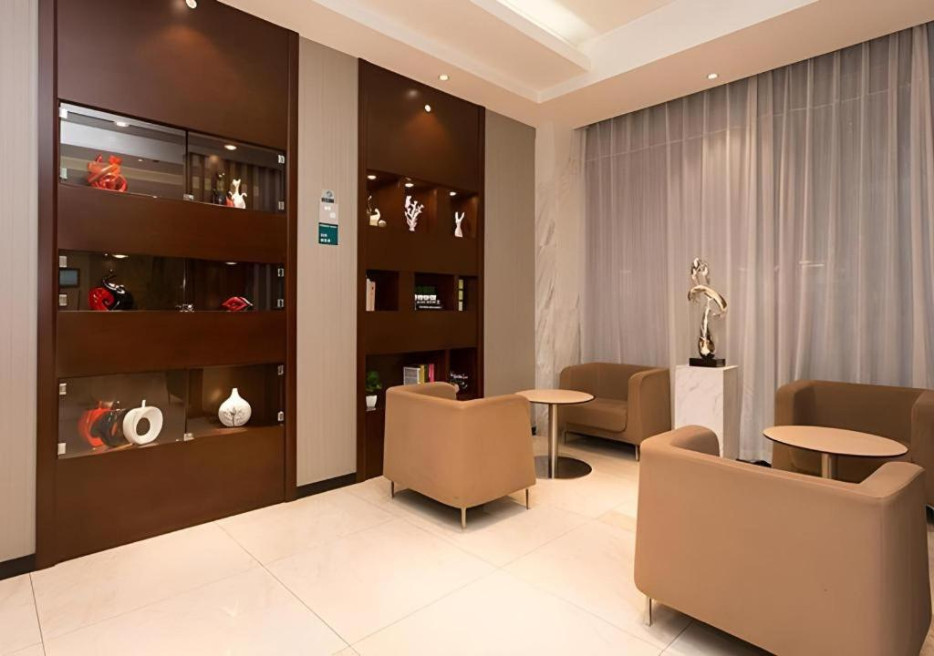 City Comfort Inn Xiangyang Gucheng Railway Station