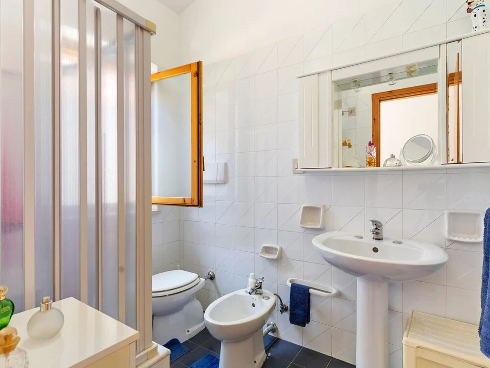 Lovely Villa in Messina near Sea Beach