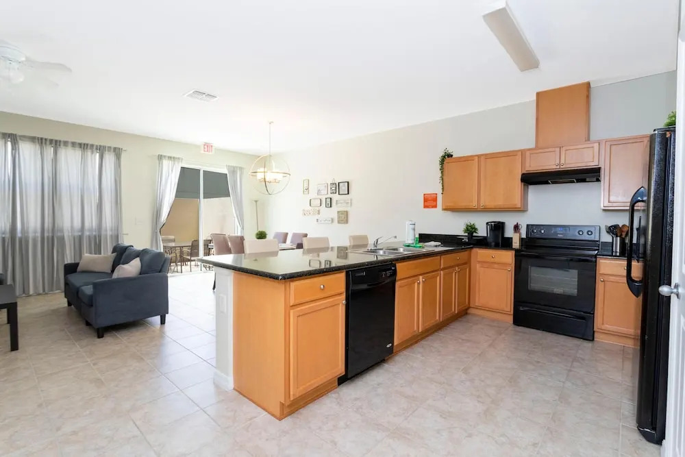 Compass Bay 3213
