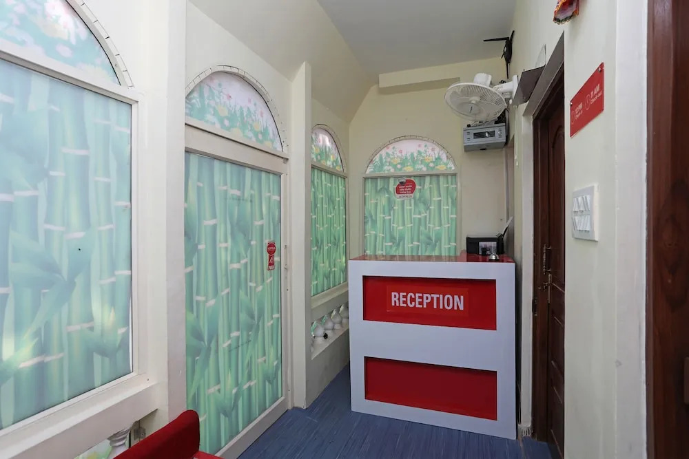 OYO 23382 Sai Gourav Residence