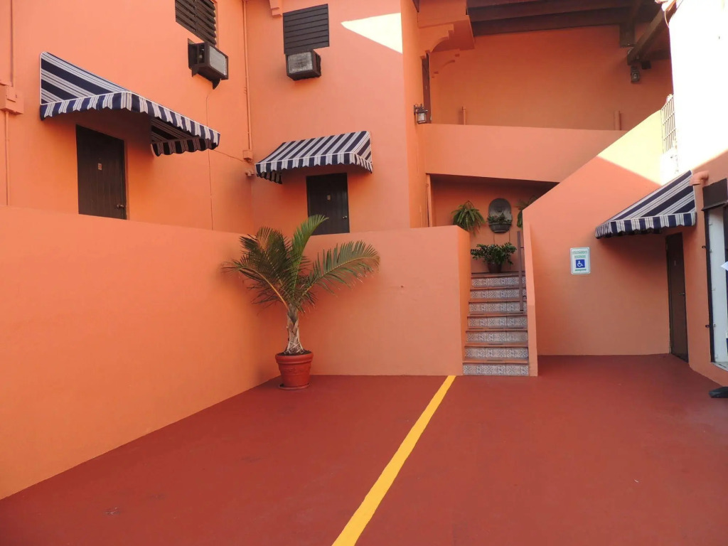 Hotel Colonial