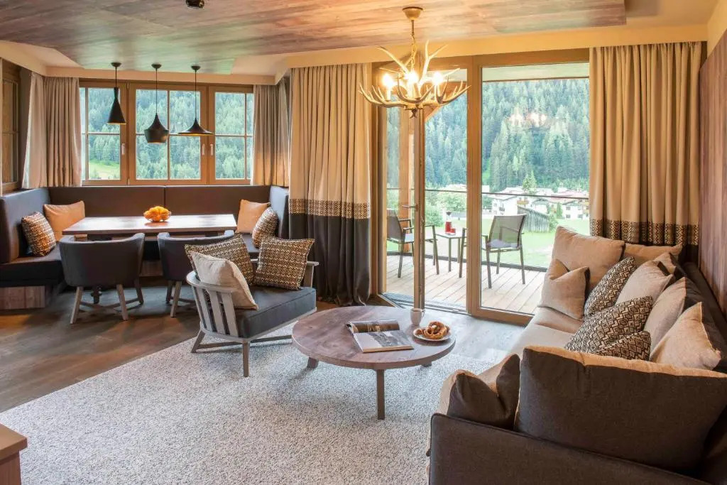 Mountain Spa Residences