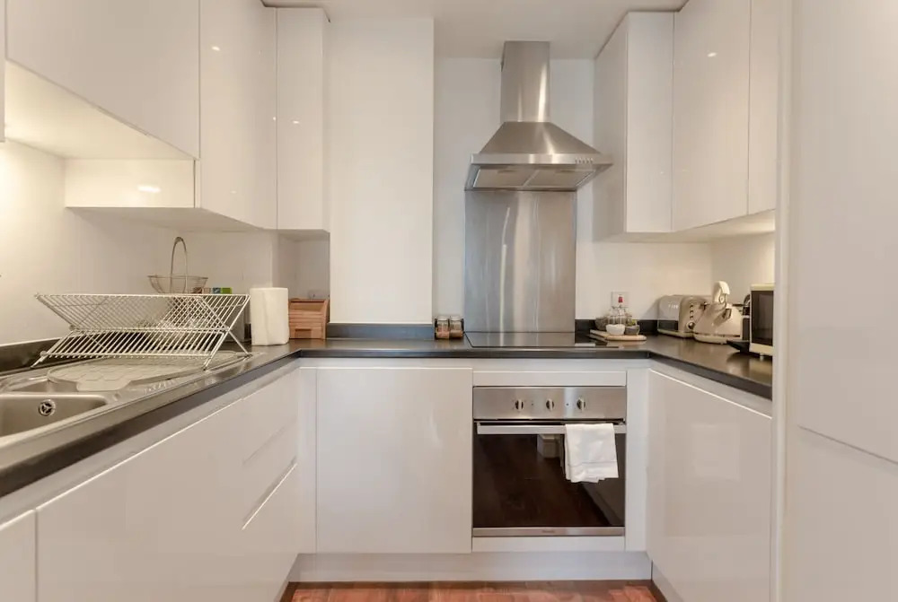 Beautifully Styled 1 Bed Flat in Canary Wharf High Rise