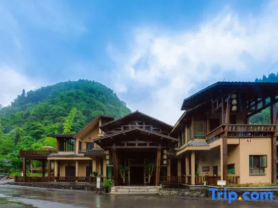 Shier Beihou Shuanghe Inn