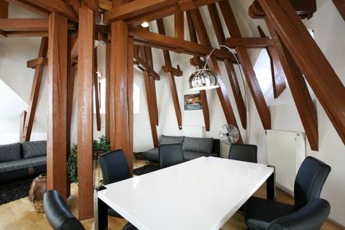 Apartment Attic Kozi