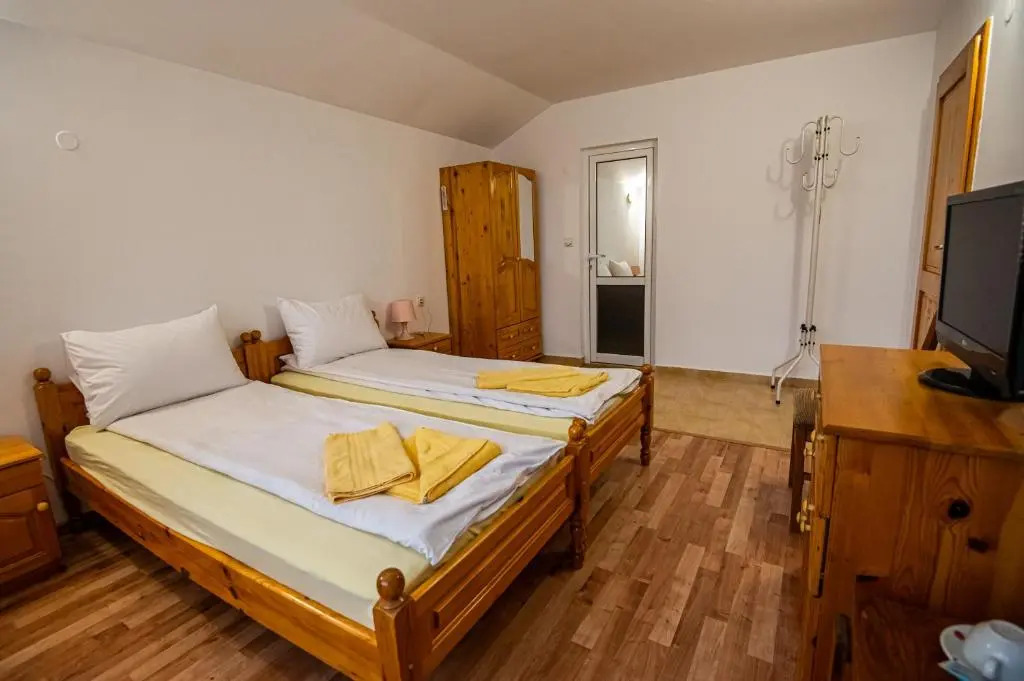 Guest House 7