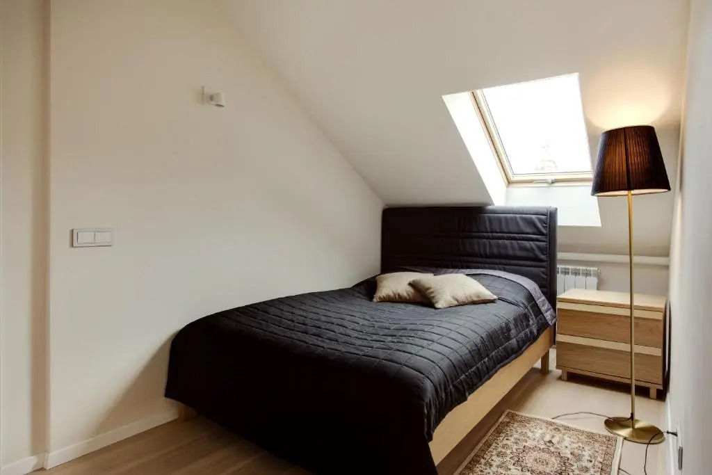 #stayhere - Spacious 2BDR Two Floor I Heart of Old Town