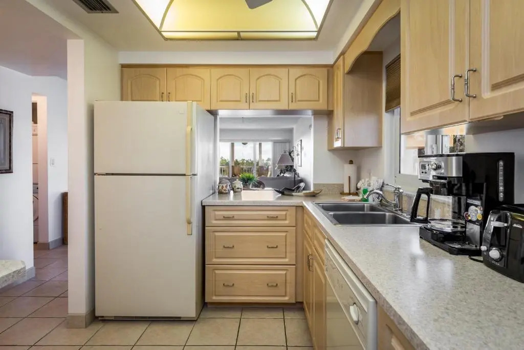Sand Caper 103, Sleeps 4, Gulf Front, 2 Bedrooms, Elevator, Heated Pool