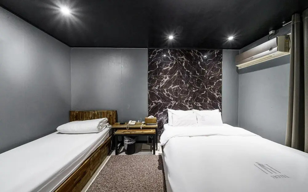 Workers Hotel Ansan by Anook
