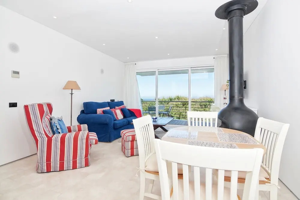 Oceanview Apartment