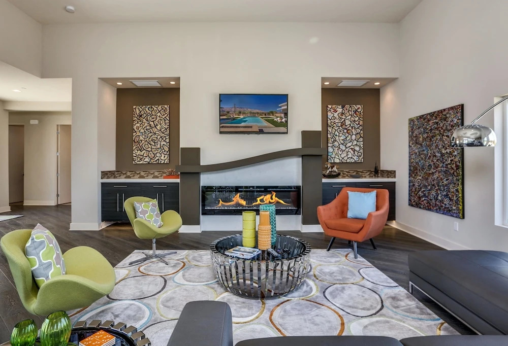 N Sunrise Home 4 Bedrooms 3 Bathrooms Home