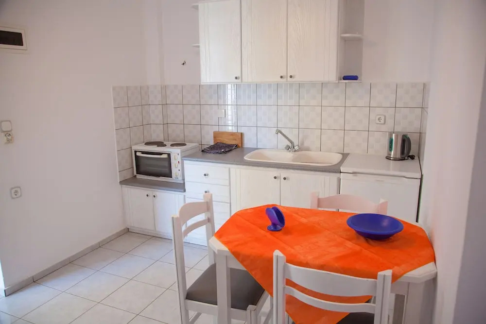 Litsa Mare apartments