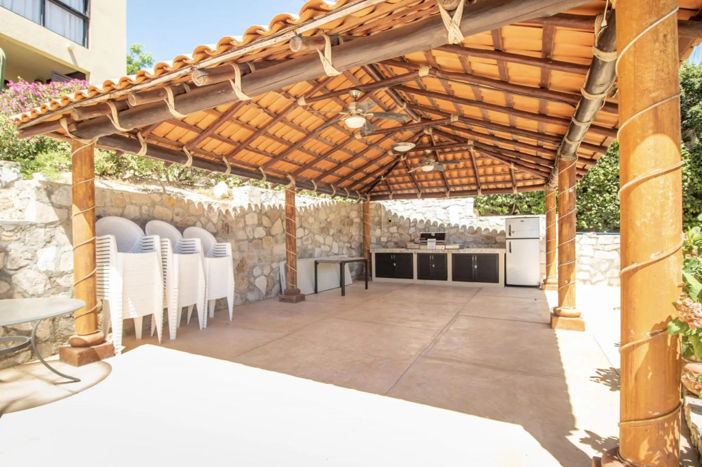 Warm Cozy 1bed Condo Close to Everything Your Los Cabos Home Away From Home