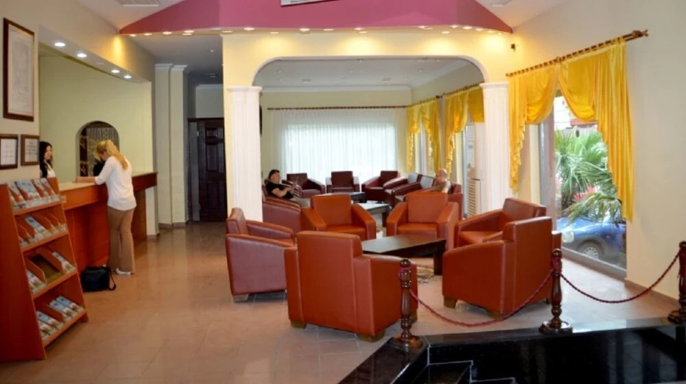 Oge 2000 Hotel