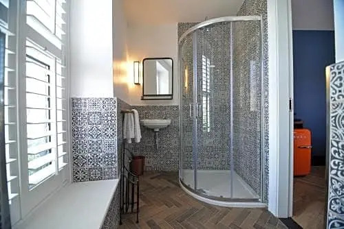 the Continental Boutique Residence