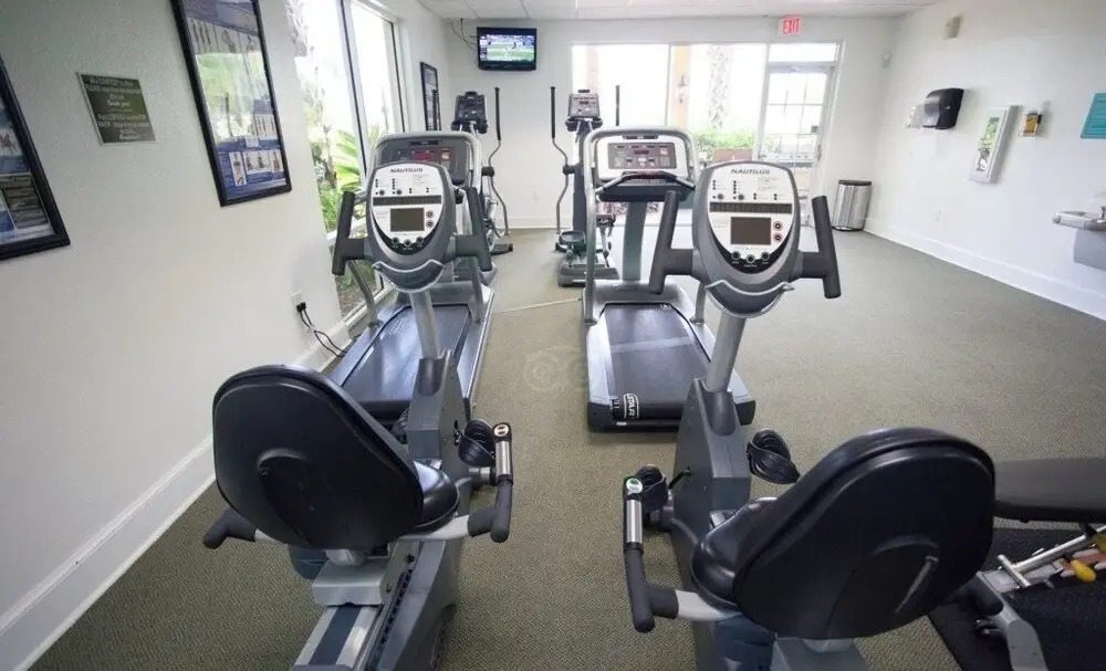 3 Bed 3 Bath Pool Town Home! Near Disney! 3 Bedroom Townhouse by Redawning