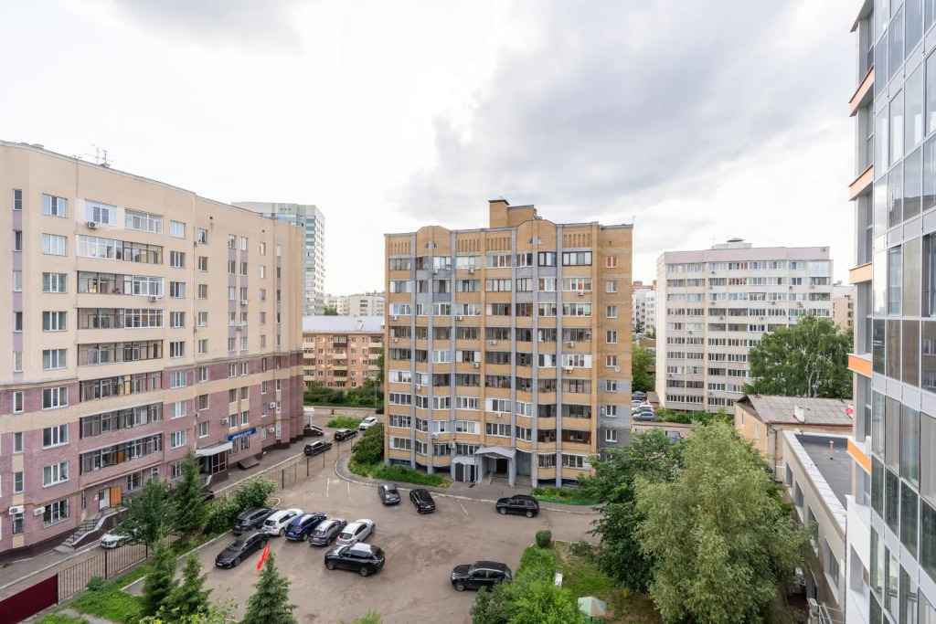 Апартаменты на улице Амирхана Еники