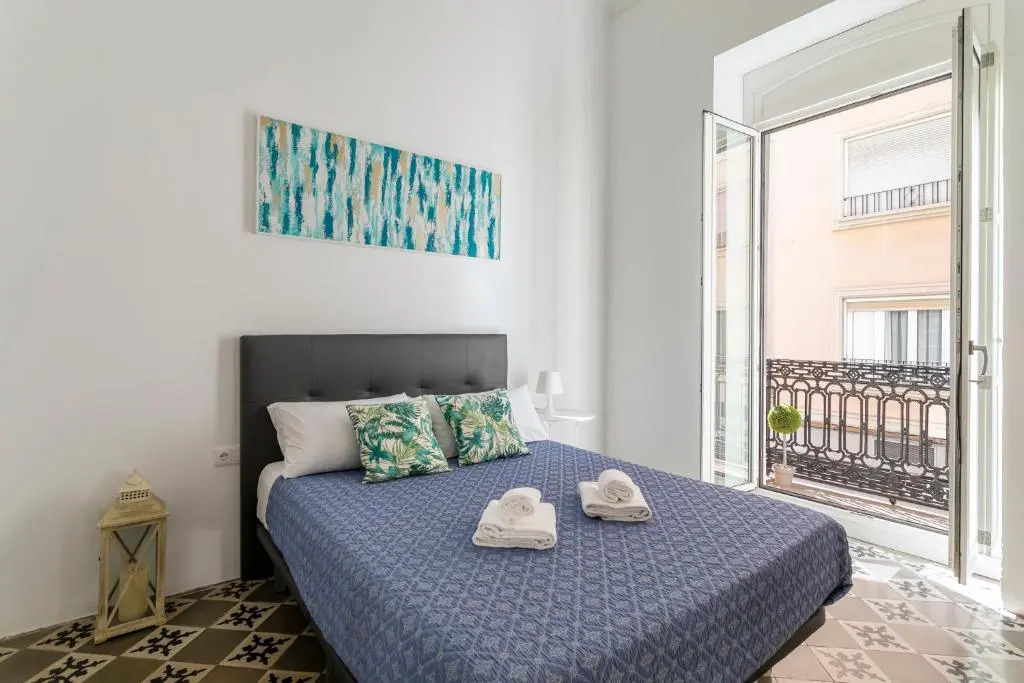Apartamentos Teatro by Be Alicante