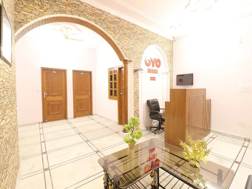 OYO 26449 Rajdhani Residency