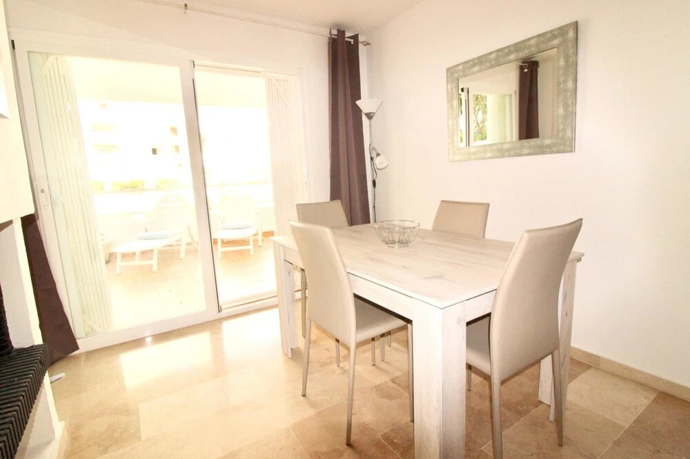 Apartment With 2 Bedrooms in Estepona, With Wonderful sea View, Private Pool, Furnished Terrace - 800 m From the Beach