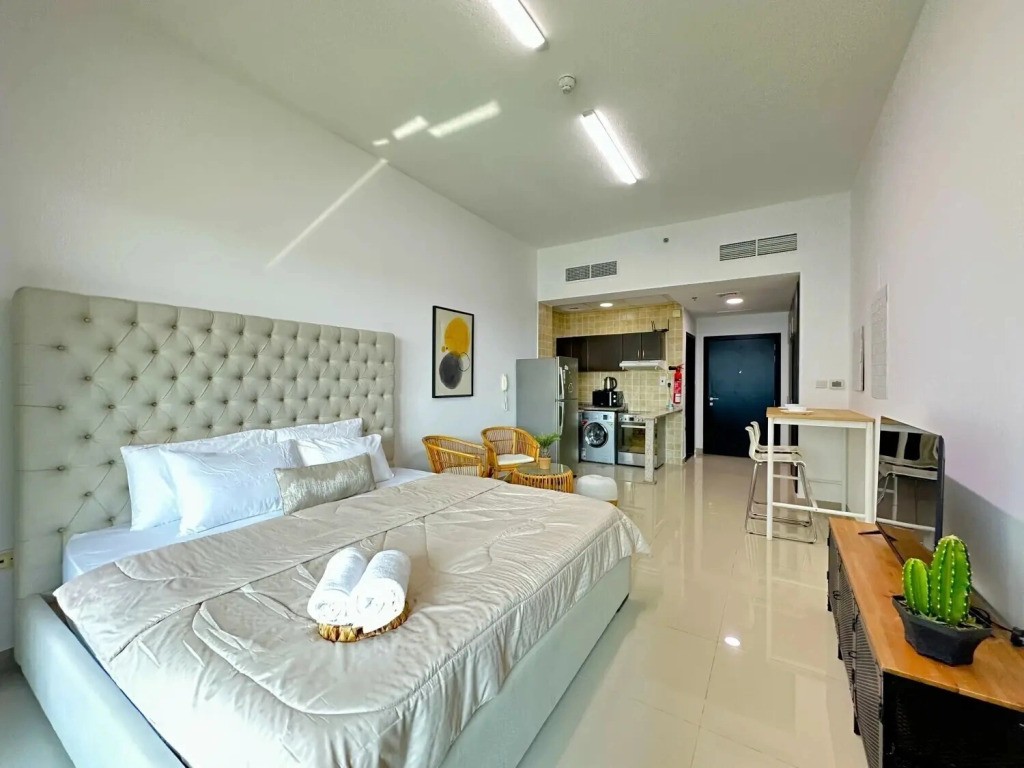 Квартира Alzarooni 608