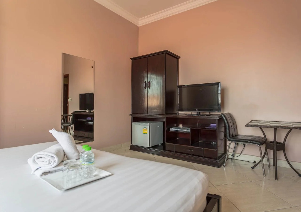 Mekong Heng Mahaphal Hotel