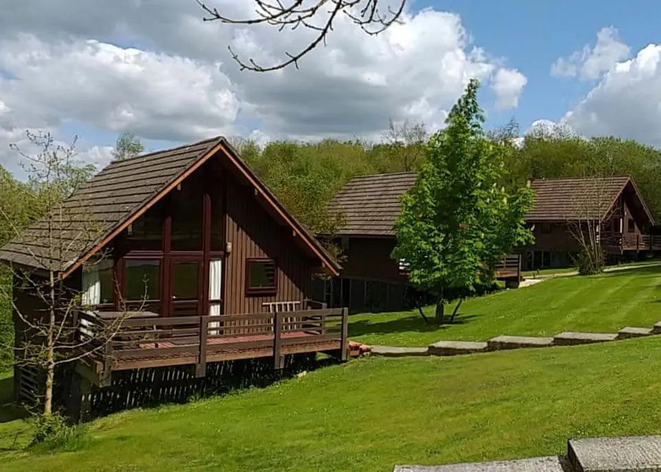 Eastcott Lodges