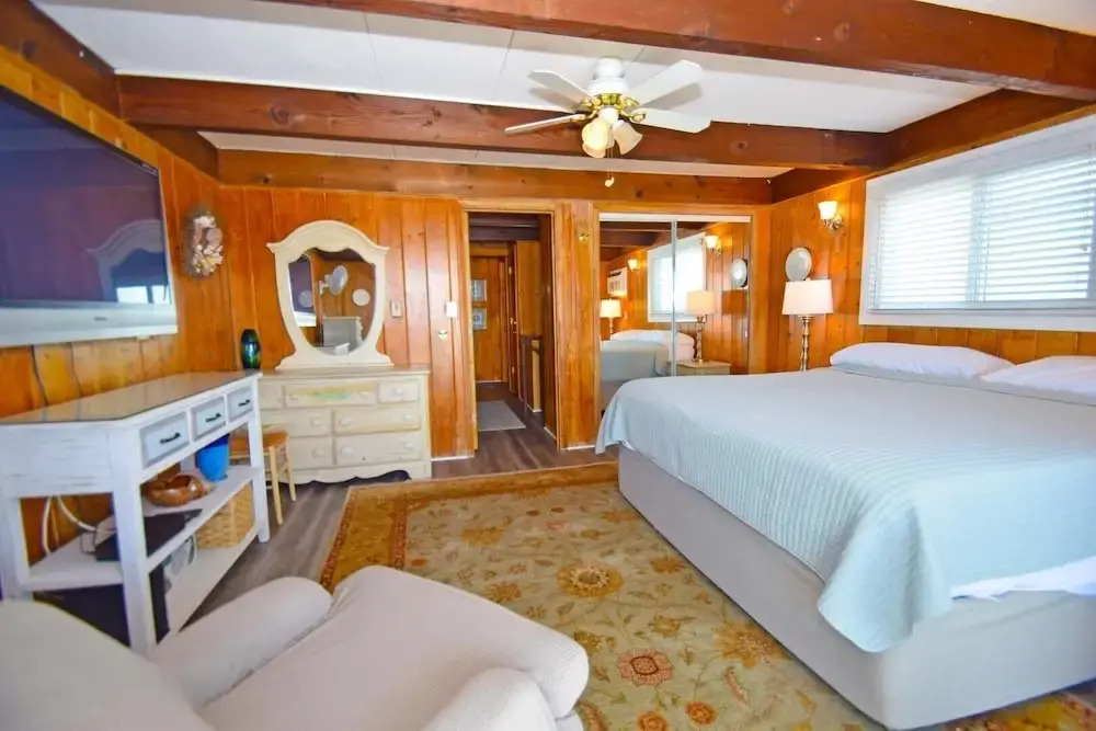 Village West 1 3 Bedroom Townhouse