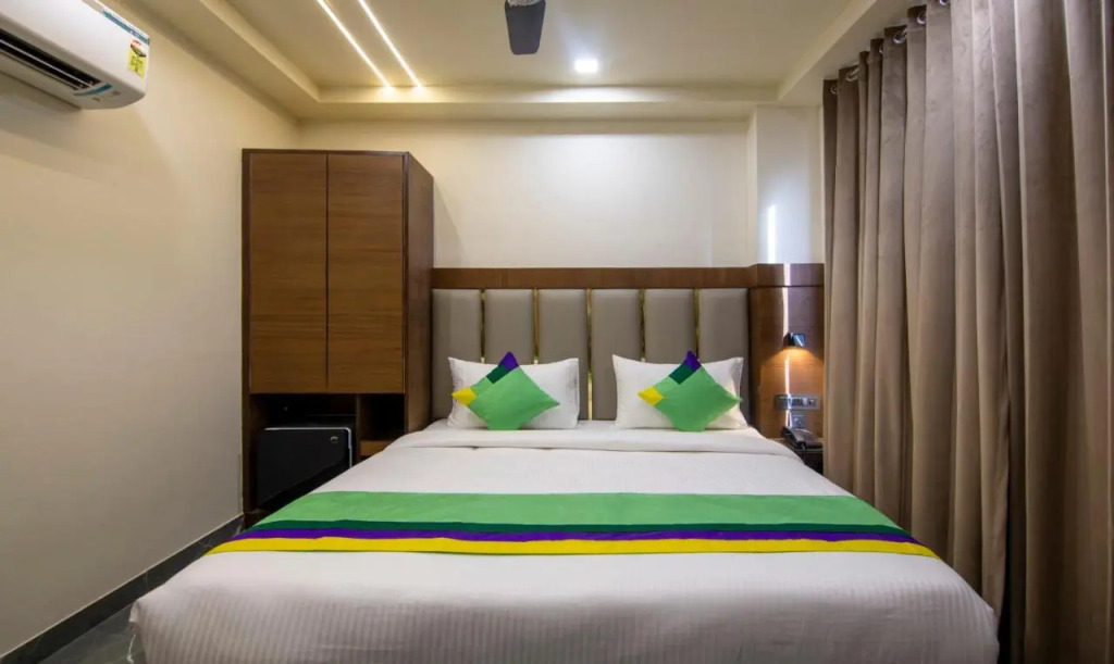 Treebo Royal Comfort