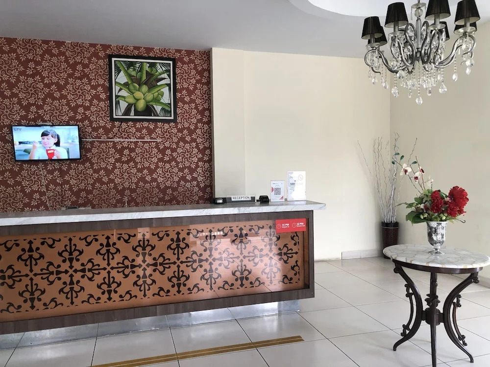 Anaya Hotel and Ballroom