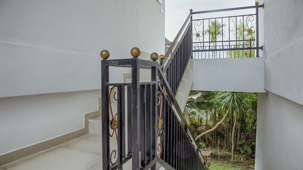 ZEN Rooms Sriwedari Ubud 2