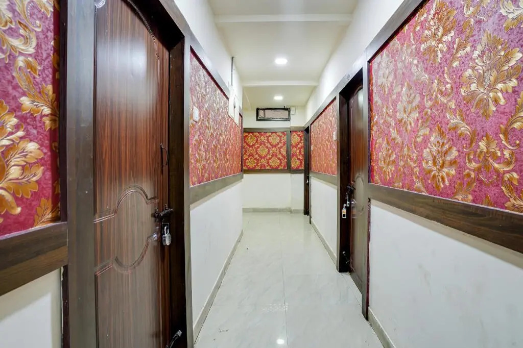Hotel Sai Seven Hills Residency by OYO Rooms