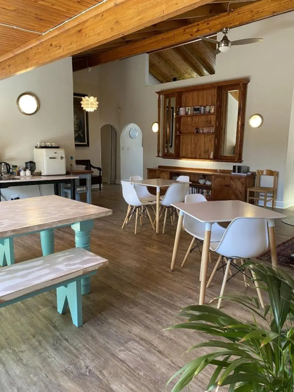 Dolphin Circle Bed and Breakfast