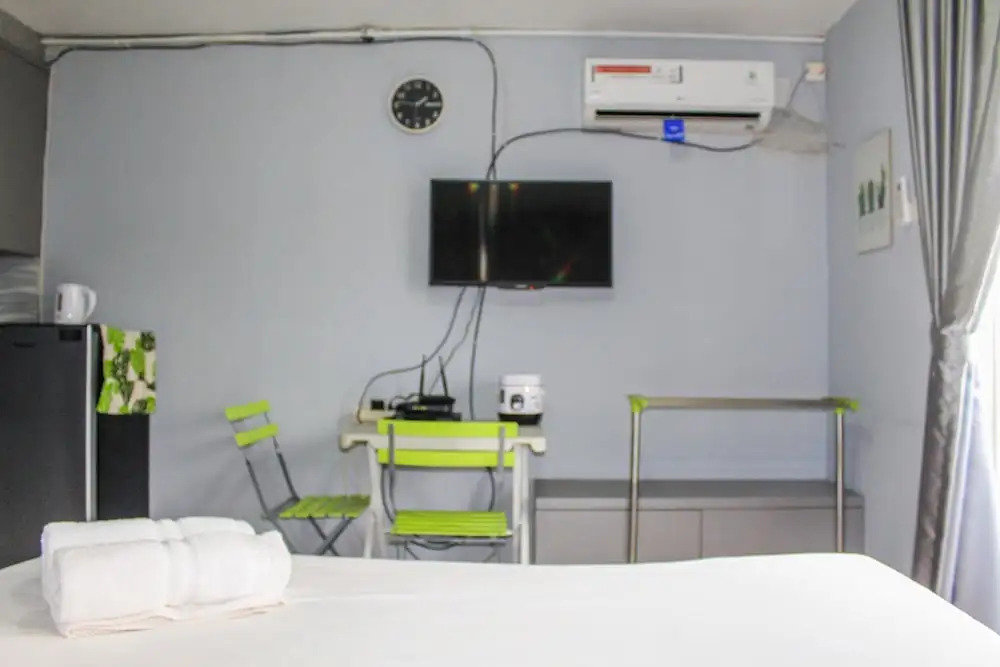 Modern Furnished Studio Room @ The Modern Golf Apartment