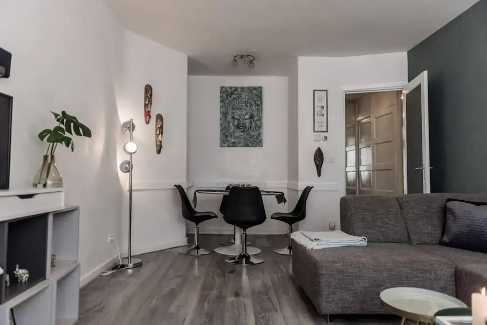 Nice 2 Double Bed in Sunny House in Amsterdam West