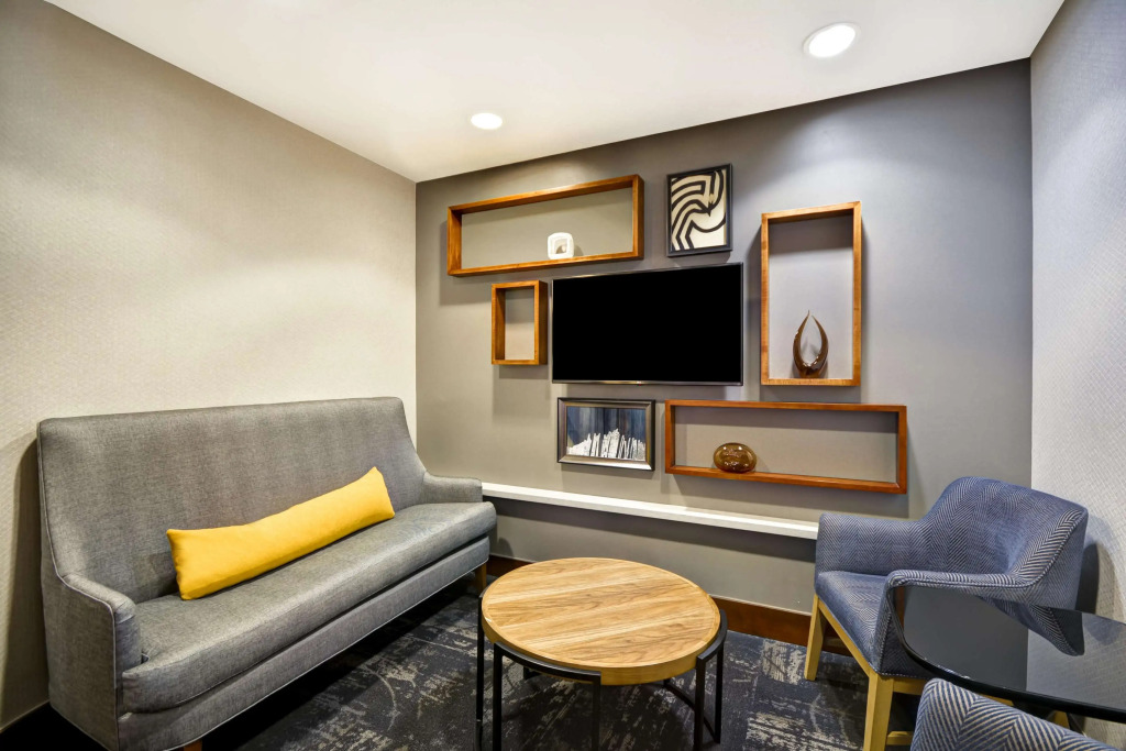 Hyatt Place Columbus Worthington