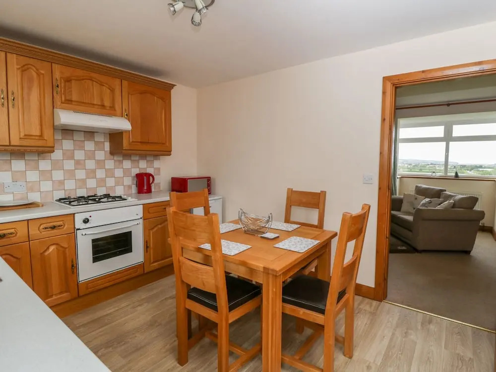 Summerfield Annexe