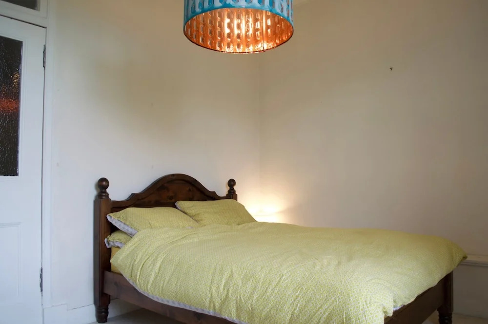 Bright 1 Bedroom Apartment At The Shore