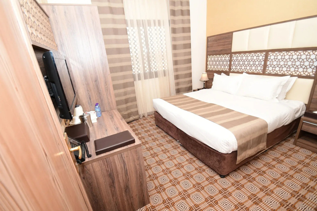 Golden Tulip Al-Zahabi